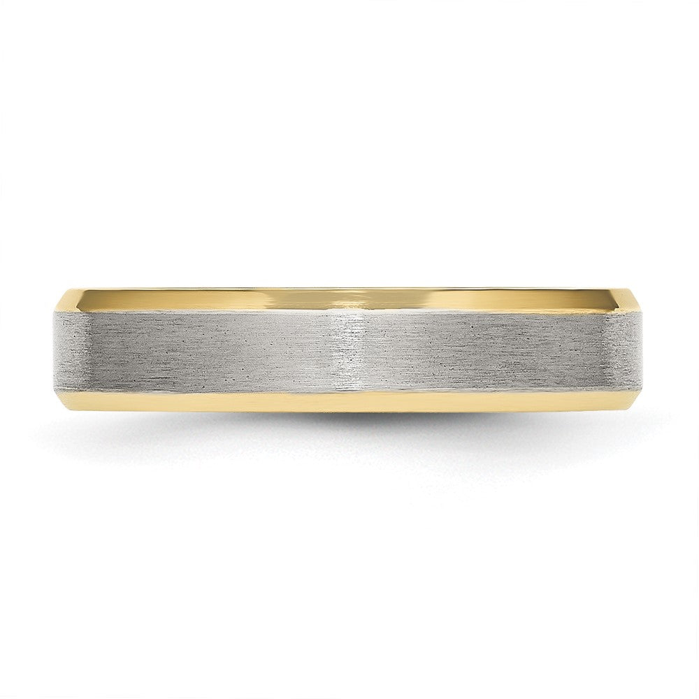 Chisel Stainless Steel Brushed and Polished Yellow IP-plated 5mm Beveled Edge Band
