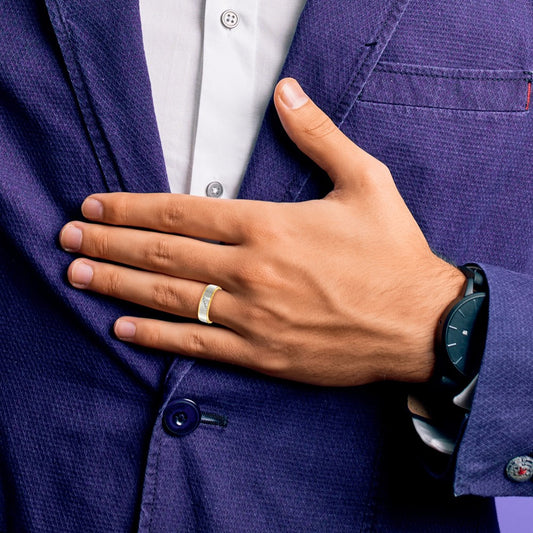 Chisel Titanium Polished Yellow IP-plated with CZ Brushed Center 8.00mm Band